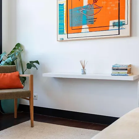 Large With Views Oporto