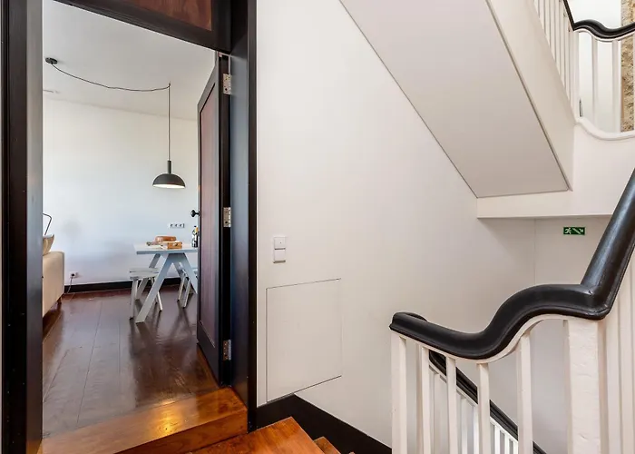 Large With Views * Oporto