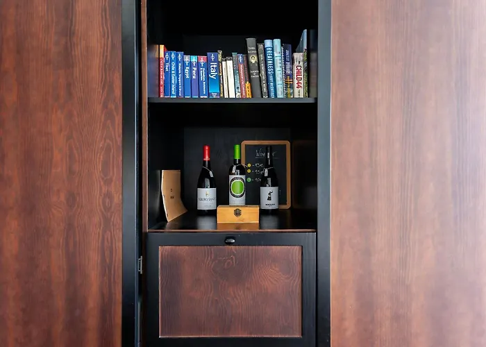 Large With Views Πόρτο