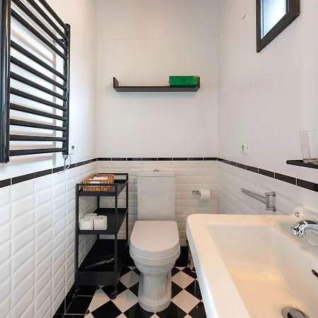 Large With Views Daire Porto